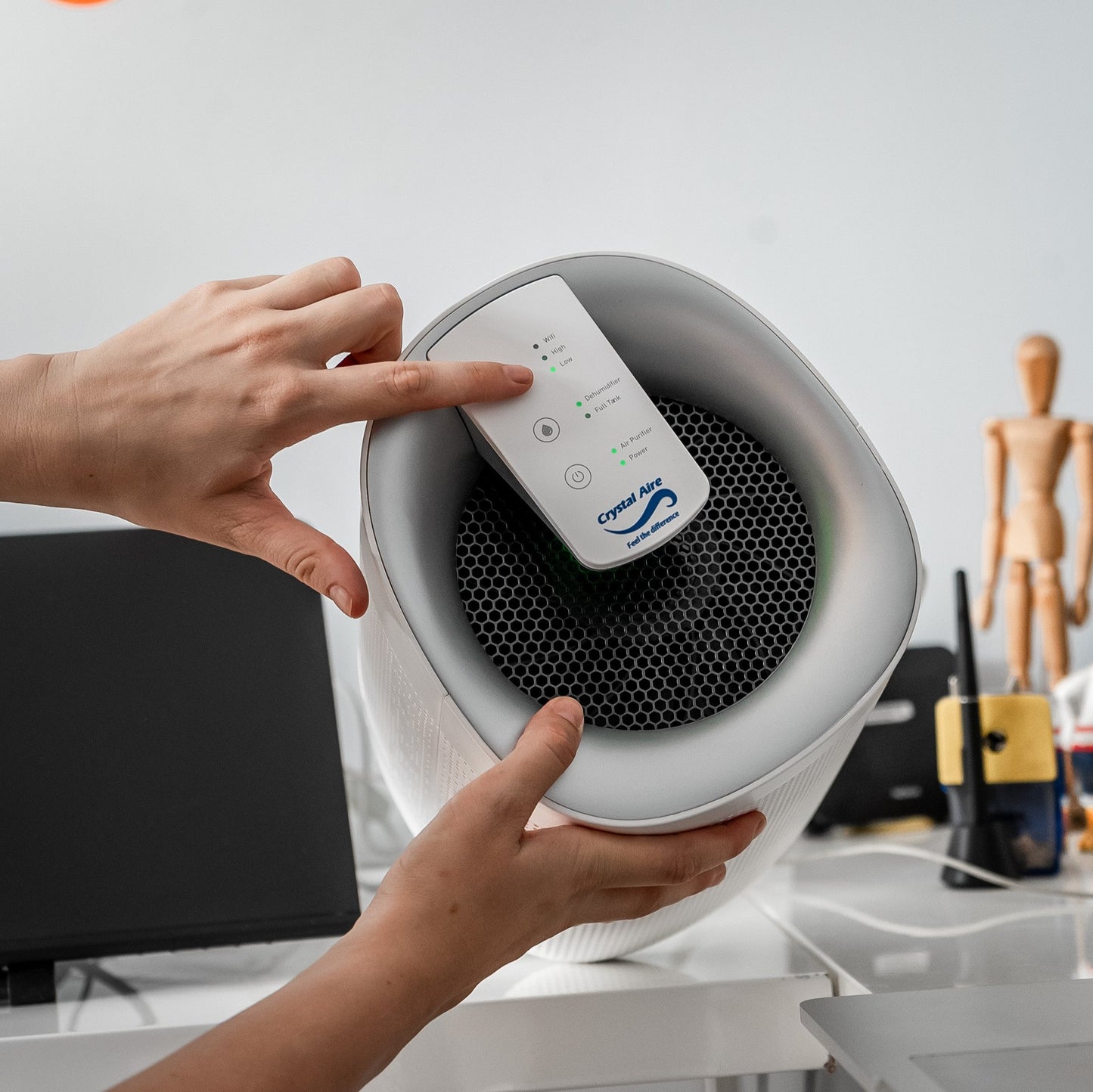 Crystal Aire Air Purifier & Dehumidifier - Q9